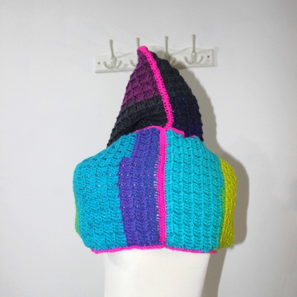 🌈NEW Hooded Crochet Cowl Scarf Wrap Colorful HANDCRAFTED - Picture 4 of 15